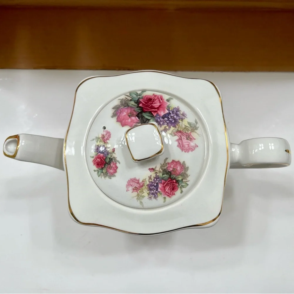 RARE Vintage Crown‎ Dorset Staffordshire England Teapot Floral Rose Gold Trim